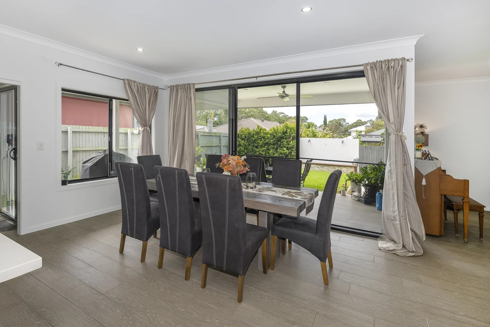 Additional image 4 of 11 Scholard Crescent, Bridgeman Downs QLD 4035