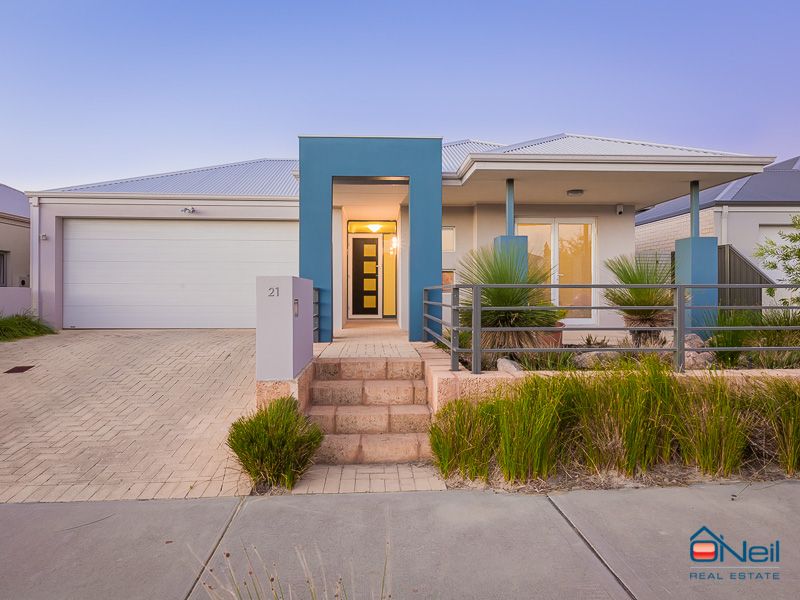 21 Barrington Avenue, CHAMPION LAKES WA 6111, Image 0