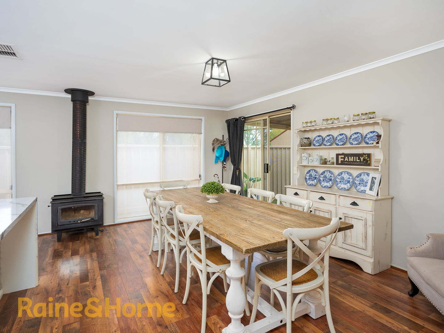 36 King Street, The Rock NSW 2655, Image 2