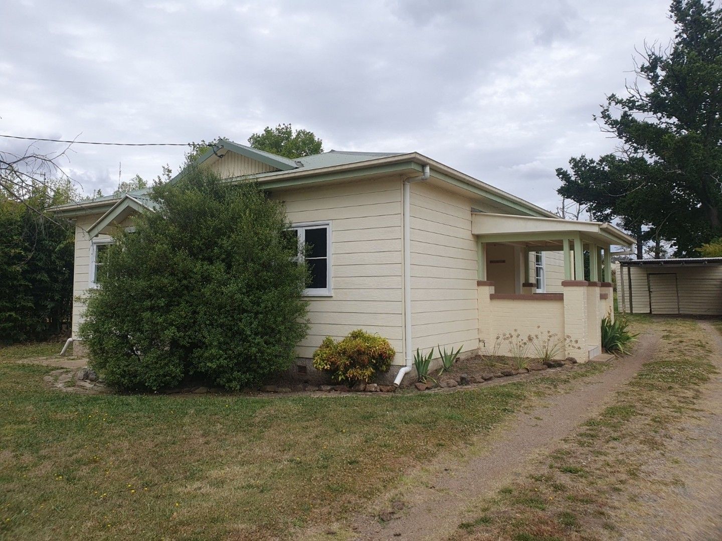 403 Grey Street, Glen Innes NSW 2370 House For Rent Domain