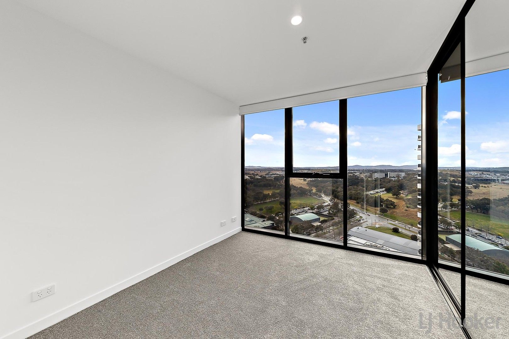 2 bedrooms Apartment / Unit / Flat in 2108/2 Grazier Lane BELCONNEN ACT, 2617