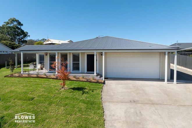 Picture of 16 Hutchinson Close, ORANGE NSW 2800