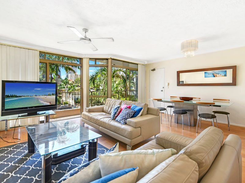2 bedrooms House in 14/24 Second Avenue BROADBEACH QLD, 4218