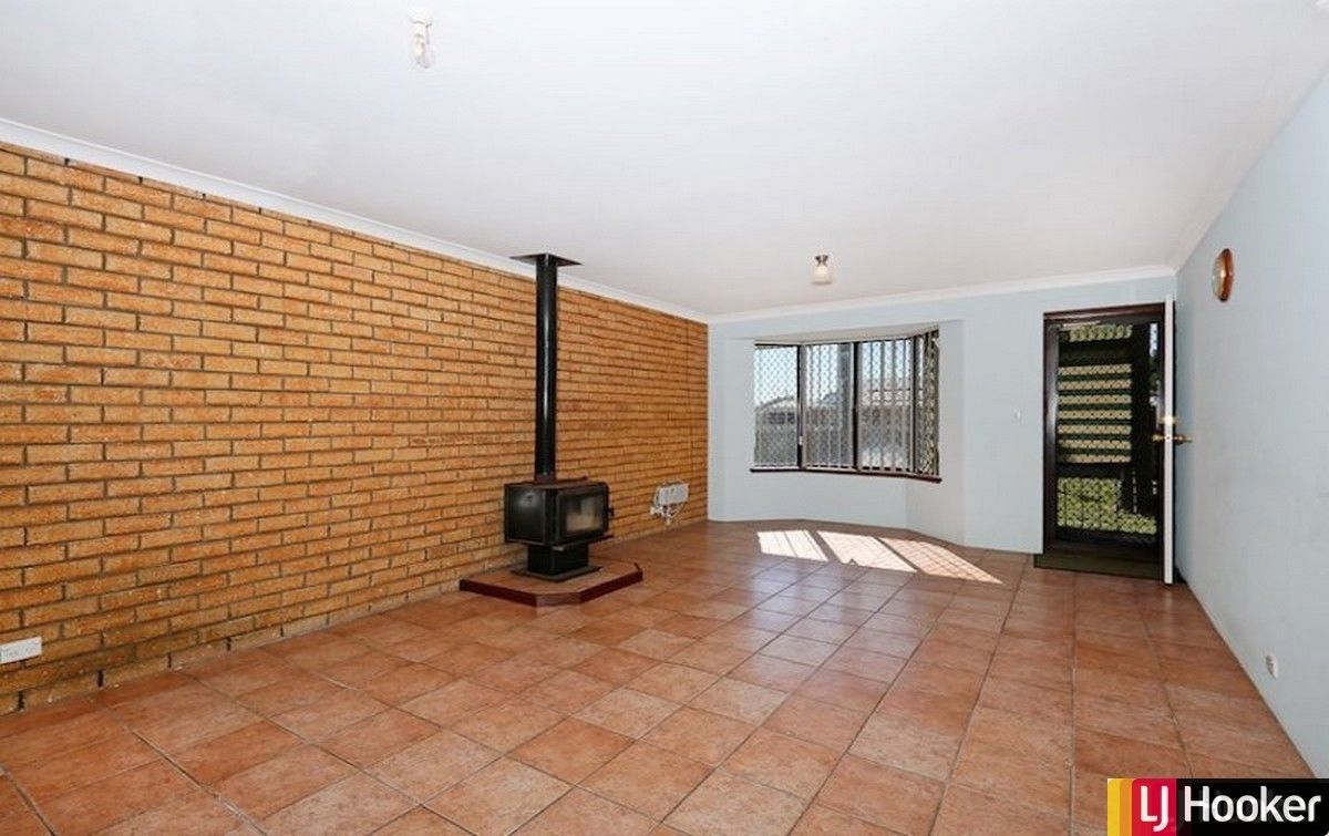 12 Cox Street, Mandurah WA 6210 - House For Rent - $250 | Domain