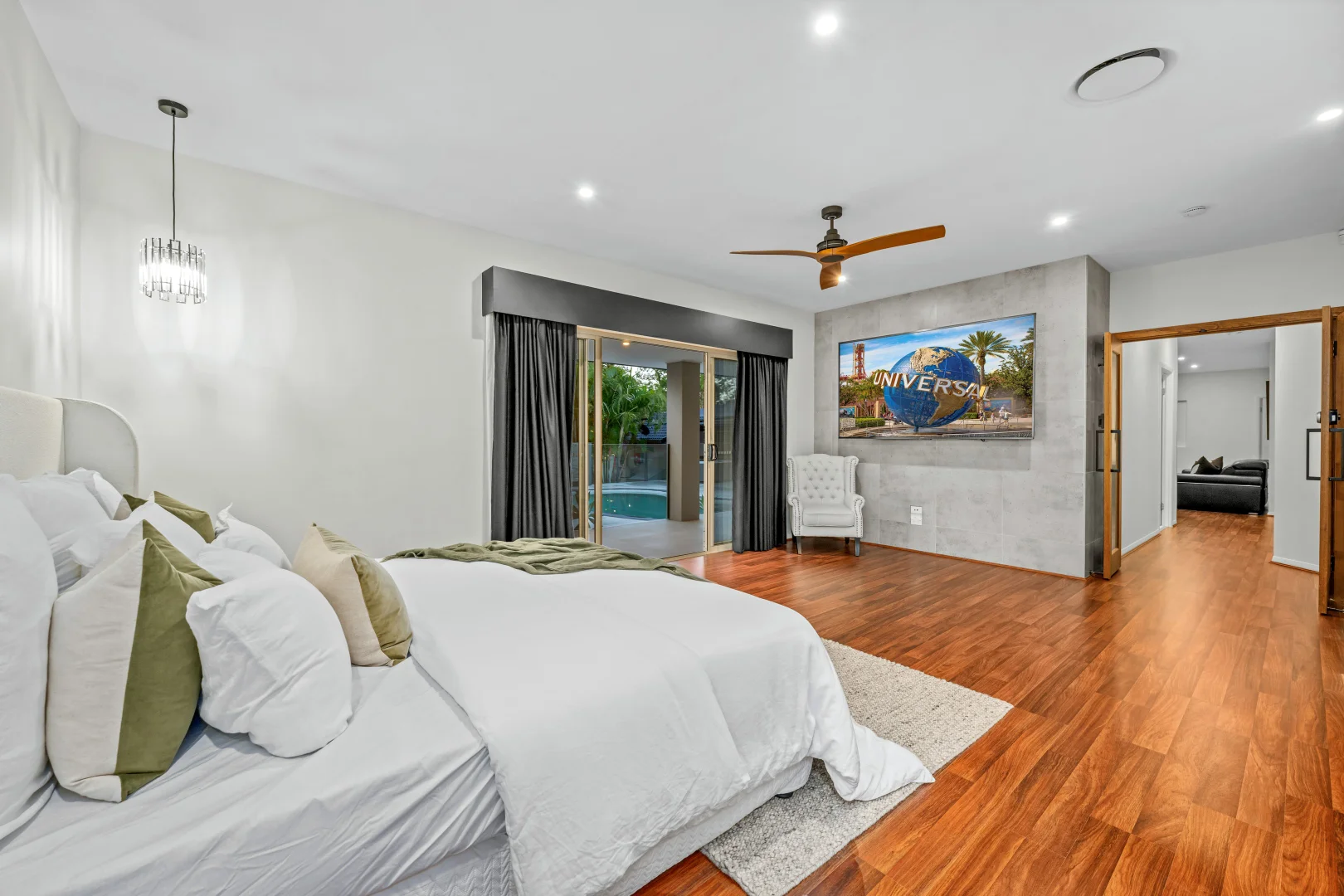 Additional image 49 of 4 Riverdowns Crescent, Helensvale QLD 4212