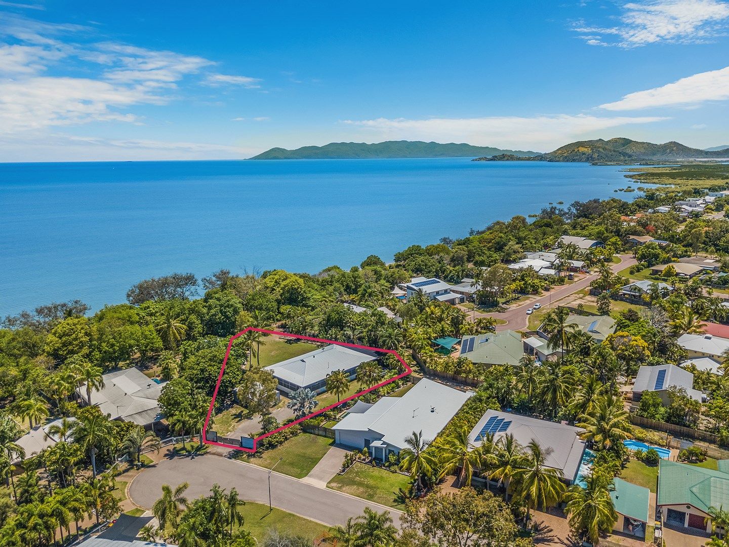 8 Anamari Court, Bushland Beach QLD 4818, Image 1