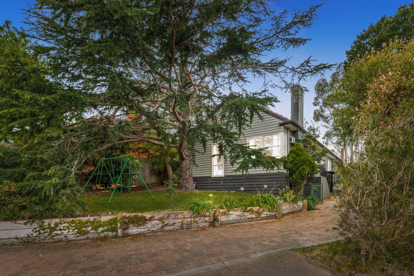 578 Huntingdale Road, Mount Waverley VIC 3149, Image 0