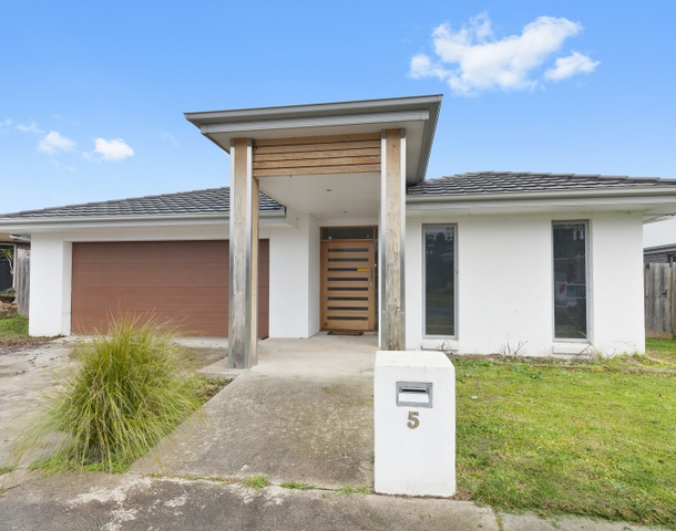 5 Ludbrook Court, Brown Hill VIC 3350