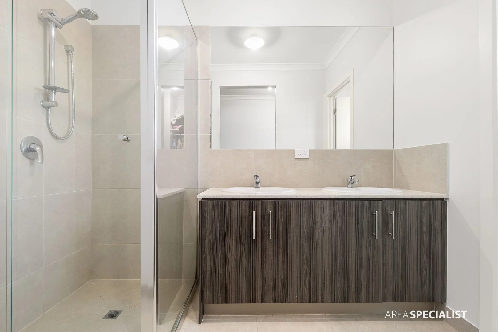 Additional image 12 of 2 Toombon Street, Werribee VIC 3030