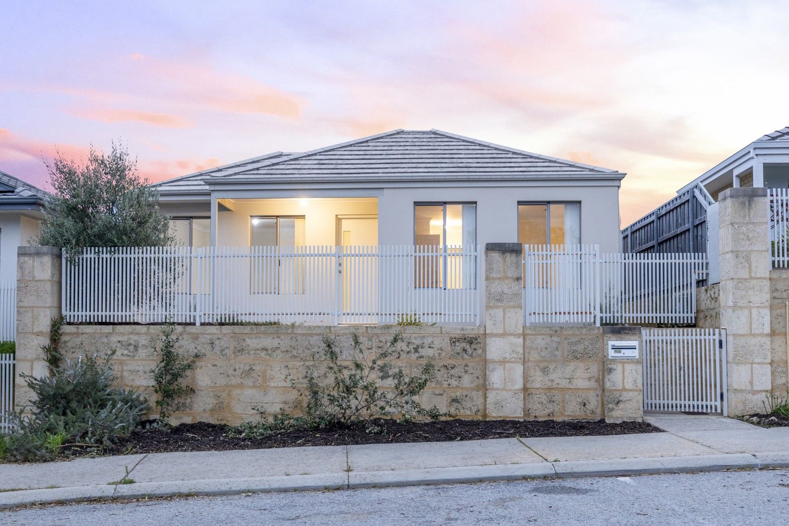 15 Seagrass Street, Yanchep WA 6035, Image 0