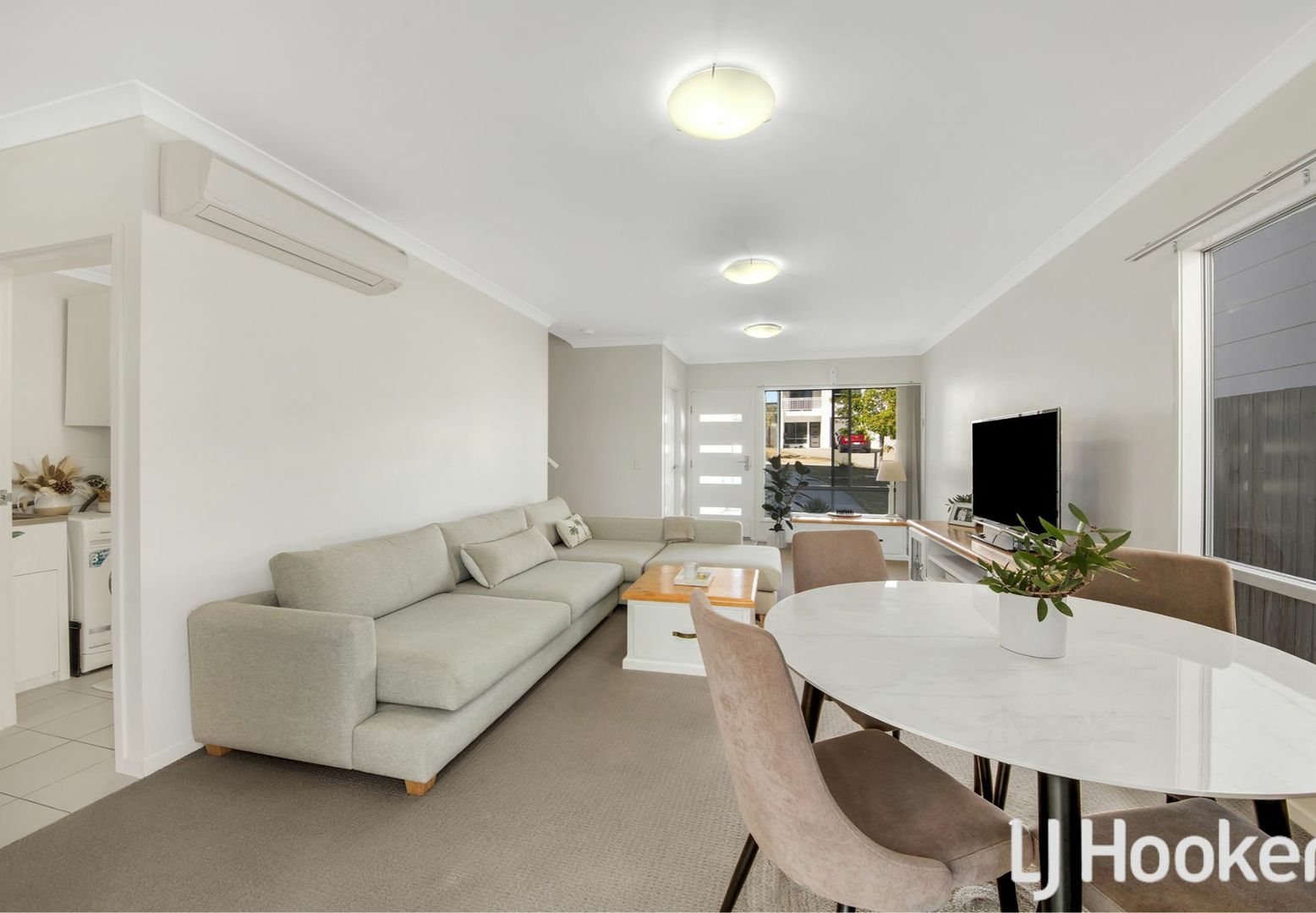 26/2 Ringuet Close, Glen Eden QLD 4680, Image 1