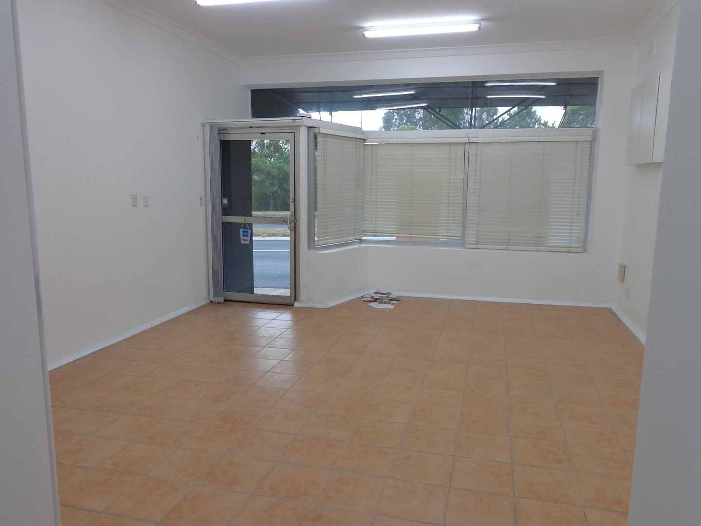 2 bedrooms House in 59 Hume Highway GREENACRE NSW, 2190