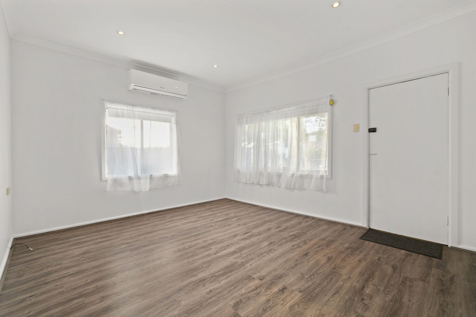 46 Bangalow Street, Ettalong Beach NSW 2257 House For Rent 575