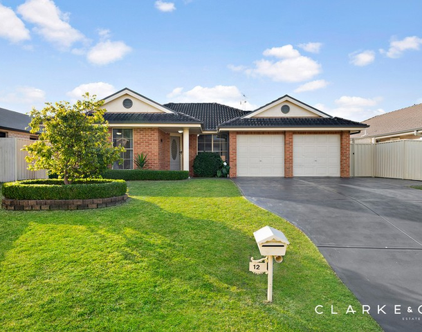 12 Strutt Crescent, Metford NSW 2323