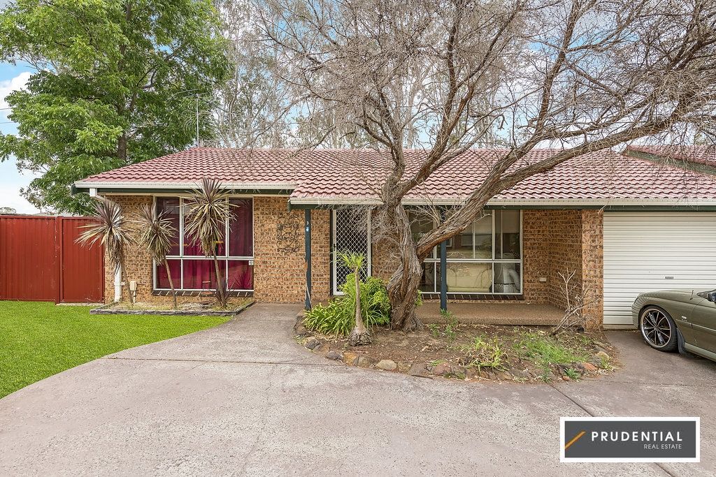 3/9 Fuchsia cr, Macquarie Fields NSW 2564, Image 0