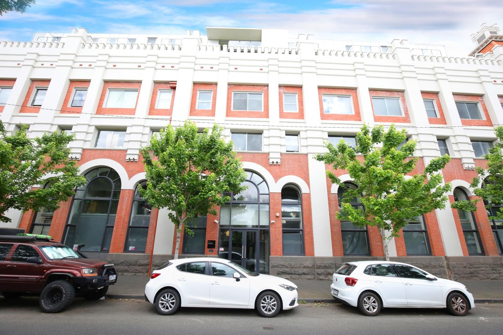 302 191 Powlett Street East Melbourne Vic 3002 Apartment For Rent 500 00 Domain