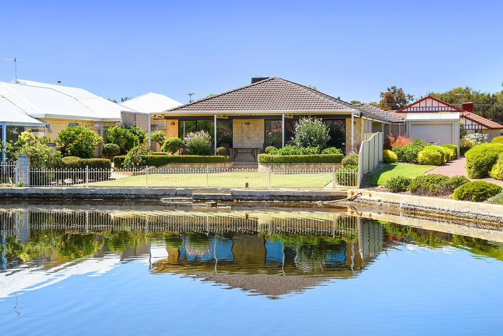 2 Pickworth Retreat, Pelican Point WA 6230, Image 0