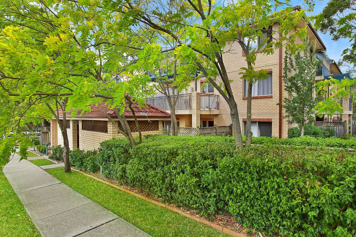 8/46-48 Bridge Road, Hornsby NSW 2077