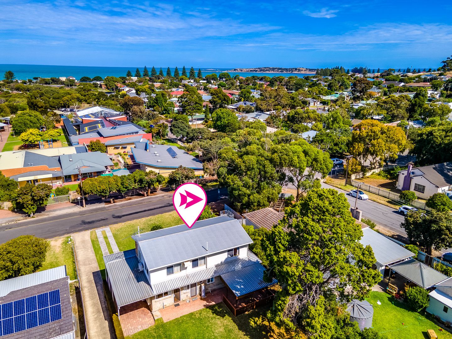 24 The Parkway, Victor Harbor SA 5211, Image 2