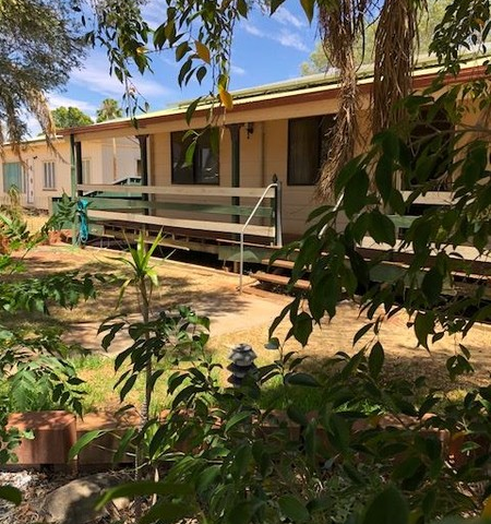 16 Jabiru Street, Quilpie QLD 4480