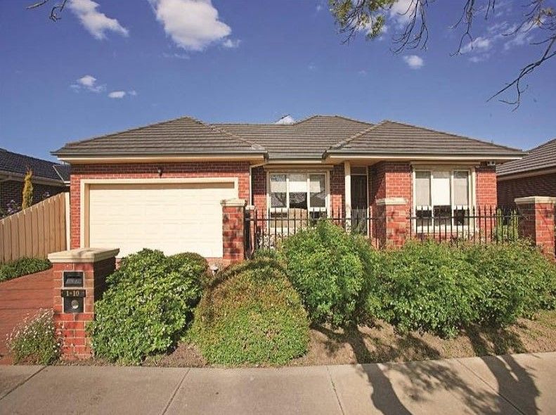 3 bedrooms Apartment / Unit / Flat in 1/10 Alexander Street MOUNT WAVERLEY VIC, 3149