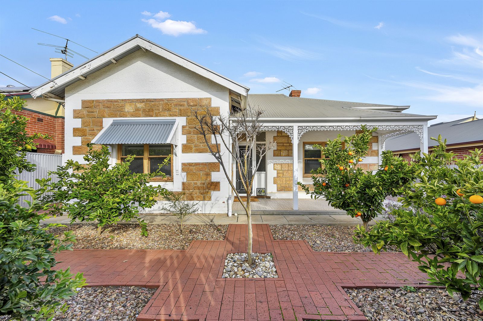 4 bedrooms House in 4 Wattle Street LARGS BAY SA, 5016