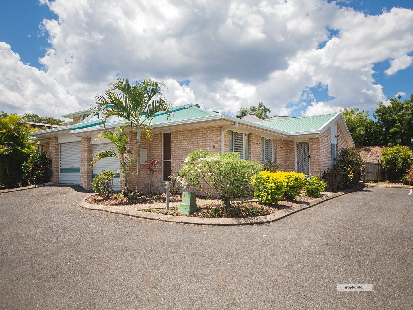 5/100 Victoria Place, Berserker QLD 4701, Image 0