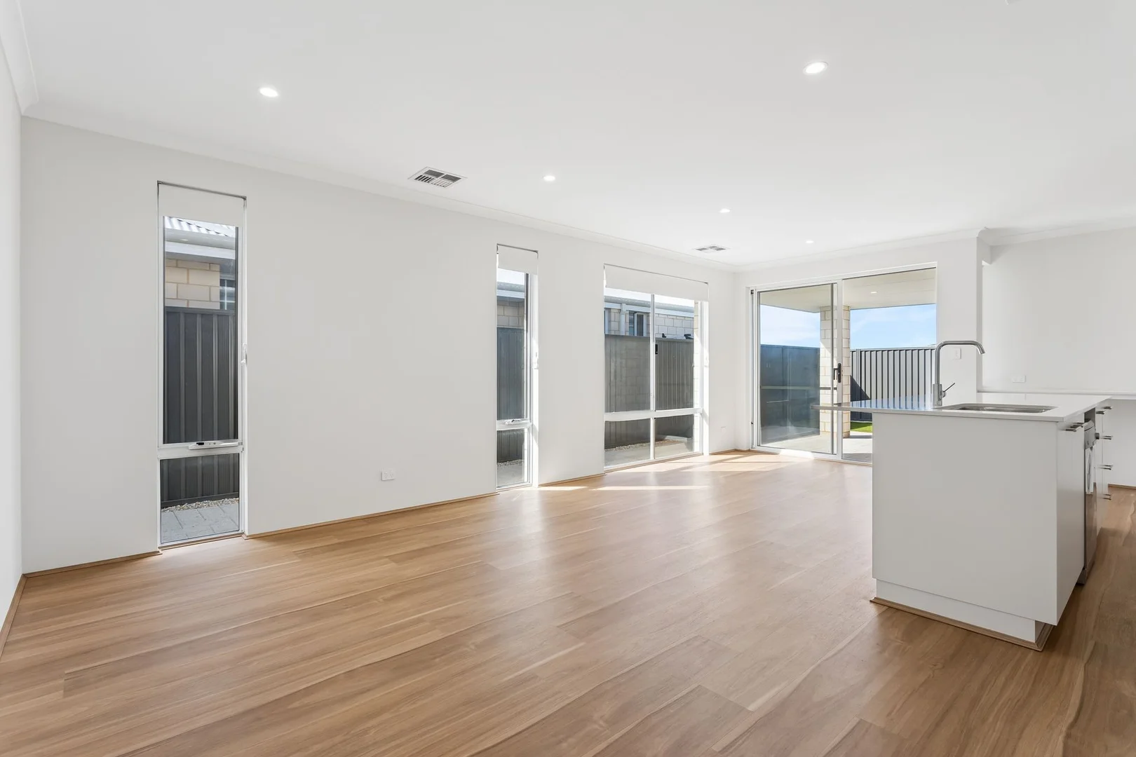 Additional image 4 of 14 Junonia Wy, Jindalee WA 6036