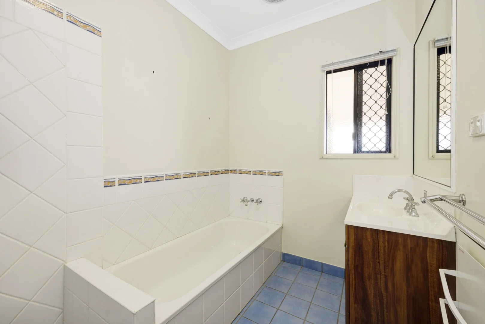 Additional image 9 of 34 Bladensberg Crescent, Annandale QLD 4814