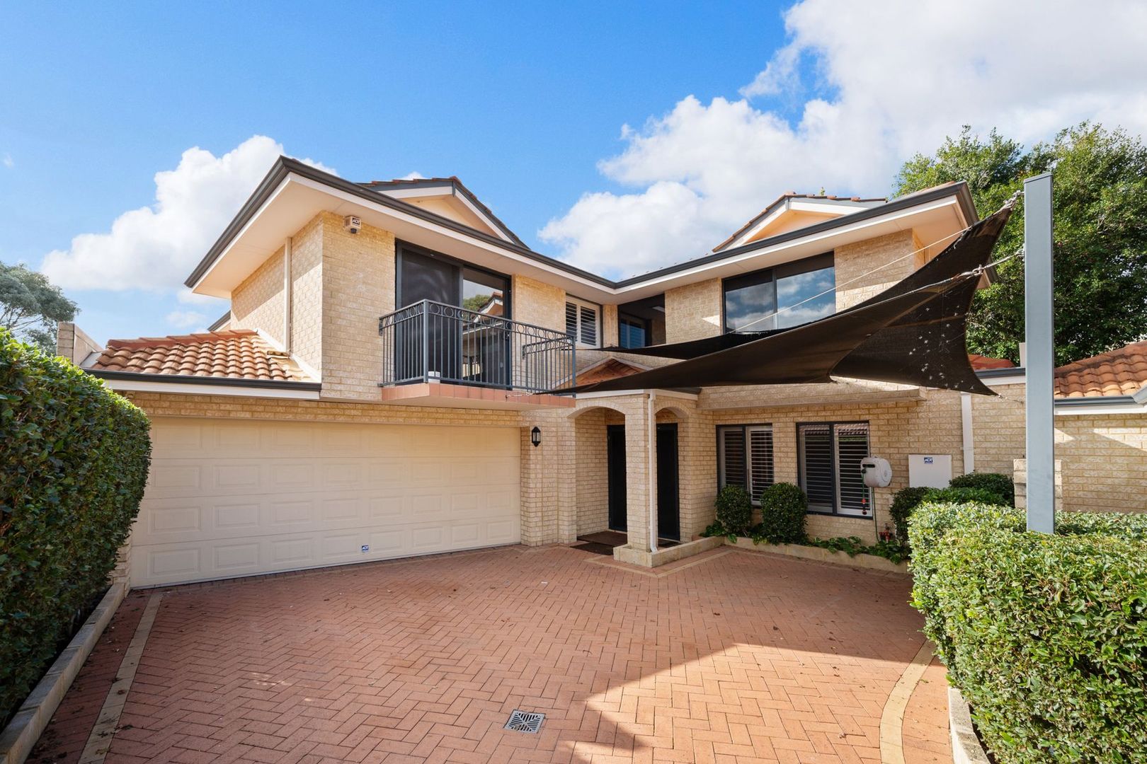 3 bedrooms House in 4 Waterview Drive WOODVALE WA, 6026