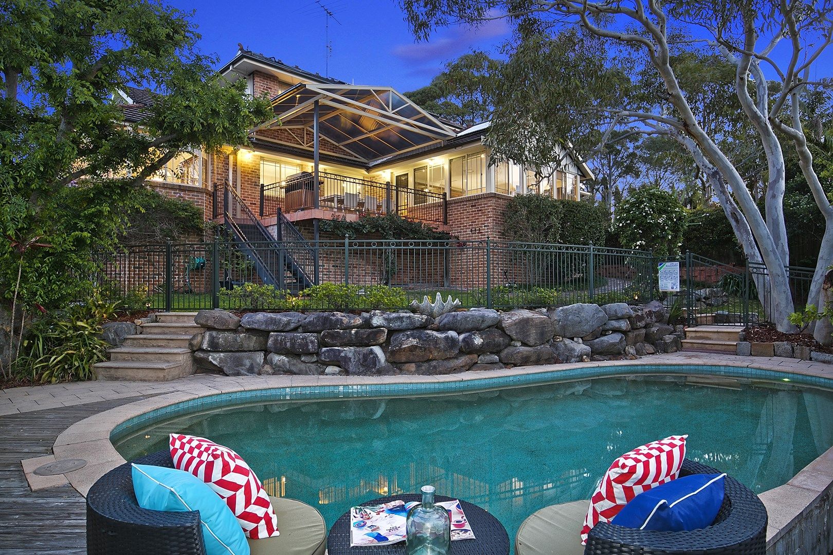 27 Carnarvon Drive, Frenchs Forest NSW 2086, Image 0