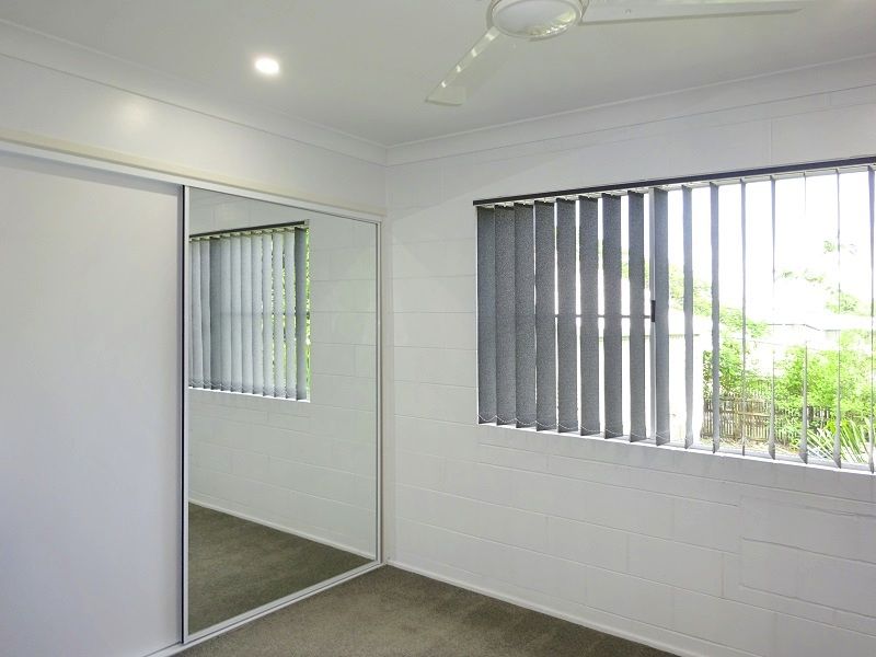 Unit 3/8 Second Street, Railway Estate QLD 4810, Image 2