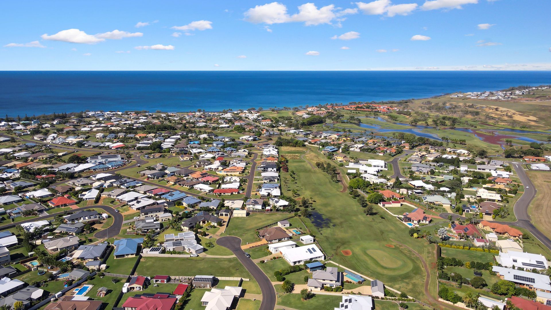 2 Janet Court, Coral Cove QLD 4670, Image 2