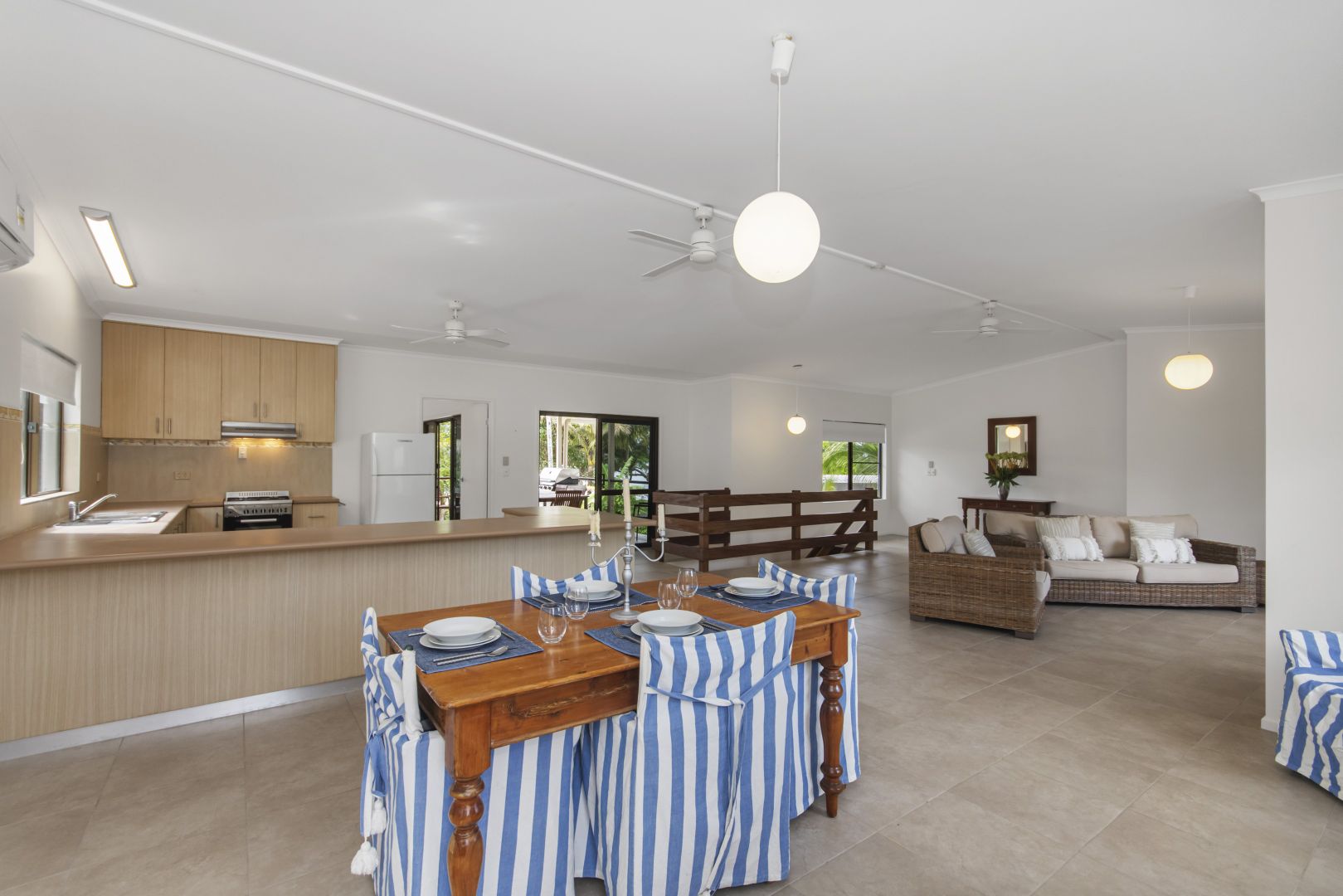 8a Reid Road, Wongaling Beach QLD 4852, Image 1