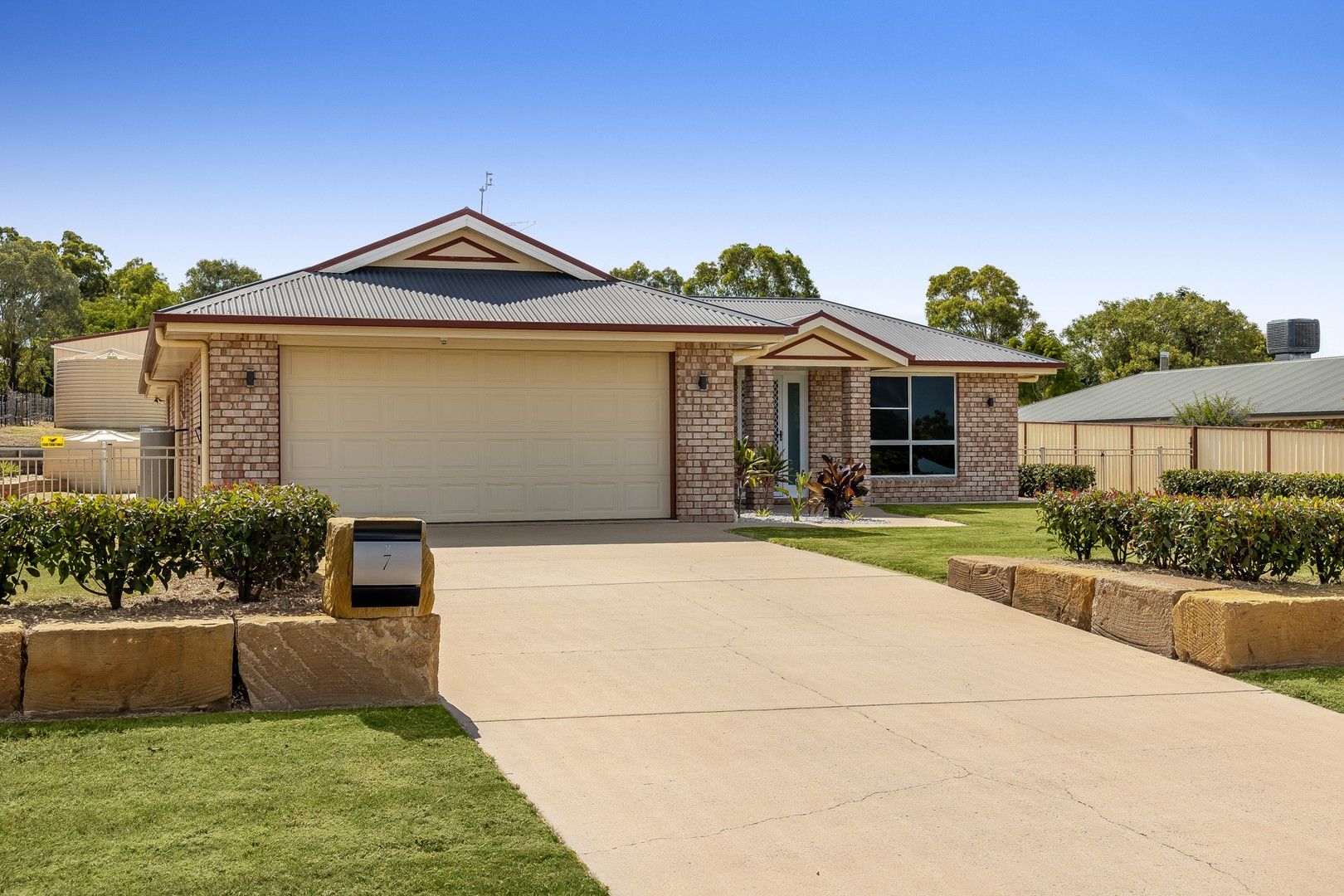 7 Kurrajong Court, Meringandan West QLD 4352, Image 0