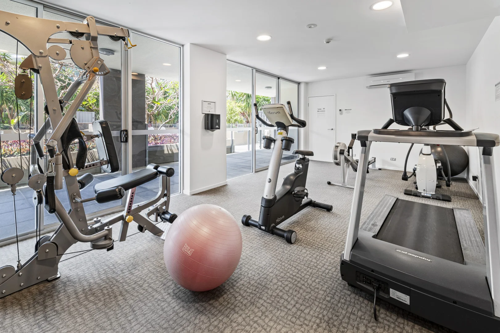 Additional image 21 of 24/53 Darrambal Street, Chevron Island QLD 4217