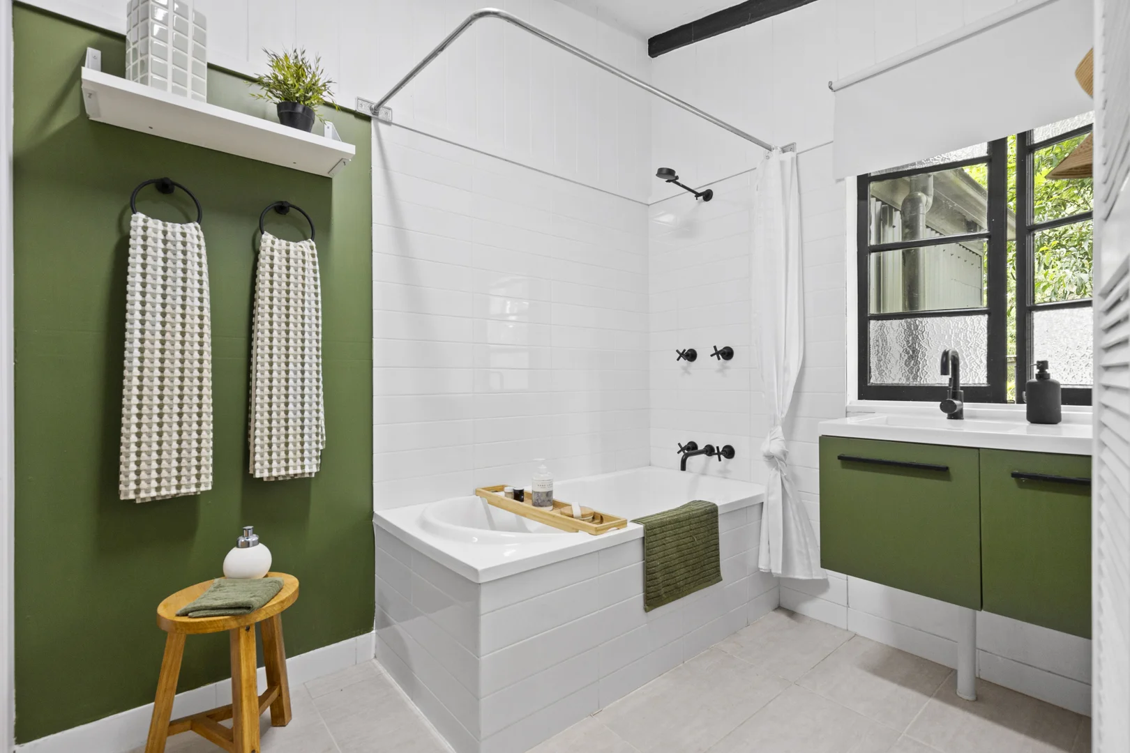 Additional image 17 of 14 King Parrot Court, Clagiraba QLD 4211