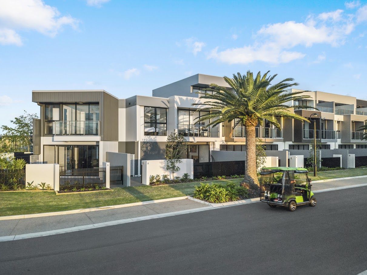 Property Report For 8 Santa Barbara Road Hope Island Qld 4212