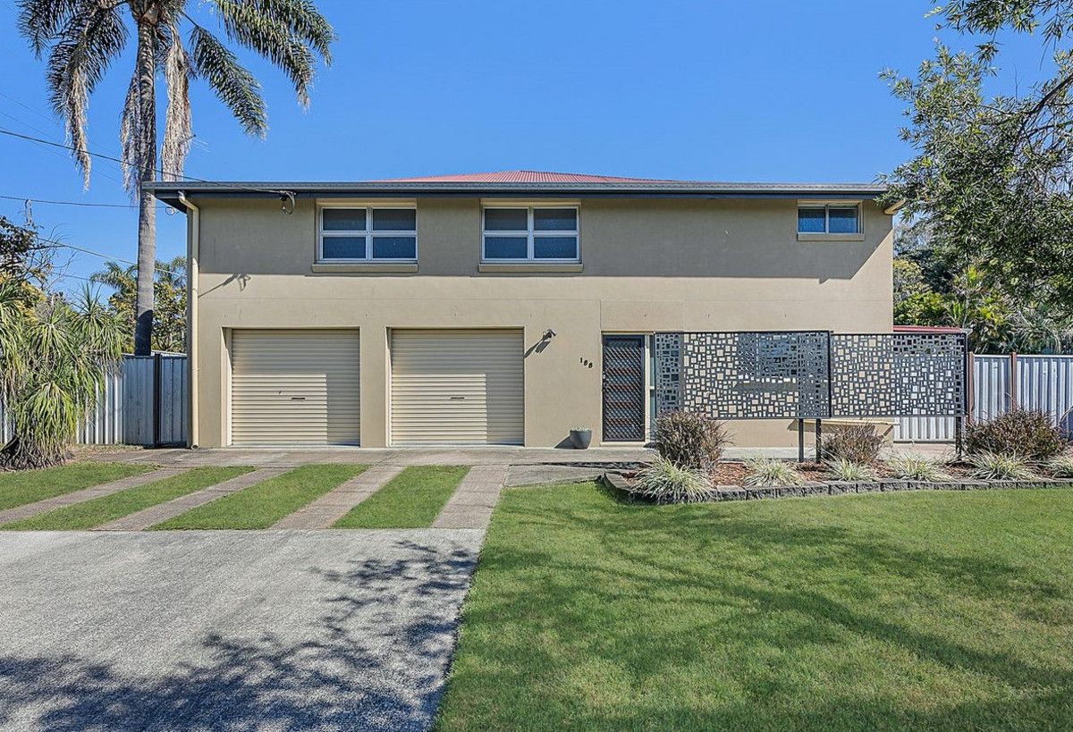 5 bedrooms House in 188 Blackstone Road SILKSTONE QLD, 4304