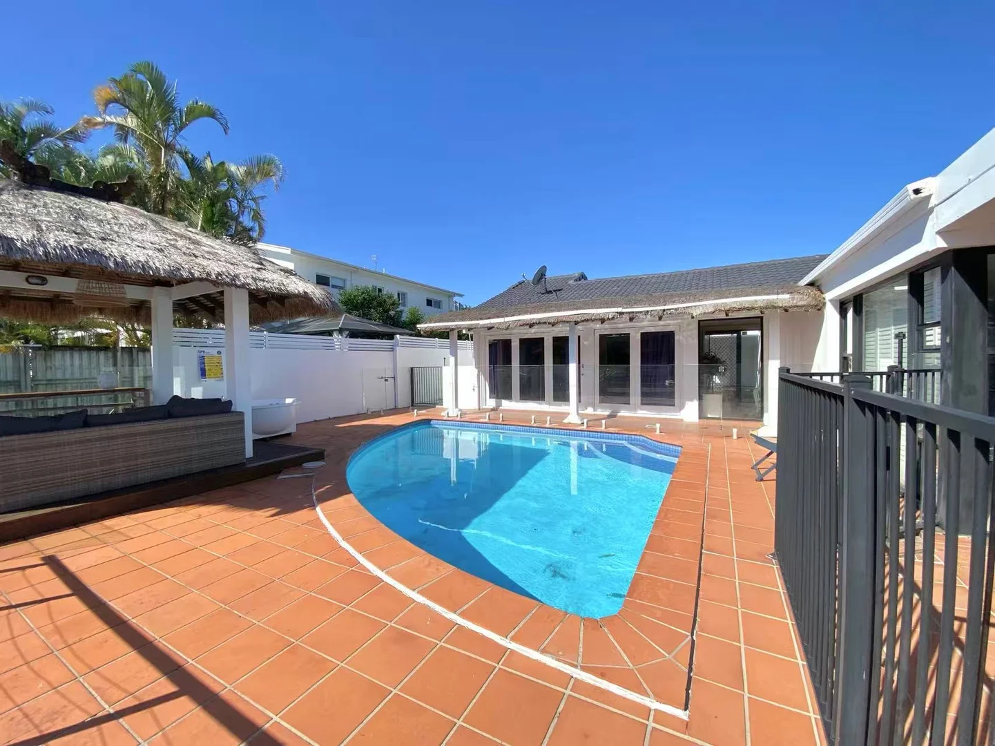 Additional image 3 of 5 Allambi Ave, Broadbeach Waters QLD 4218