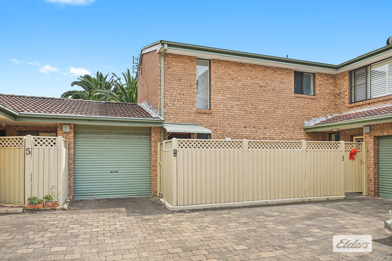 2 bedrooms Townhouse in 6/30 Market Street WOLLONGONG NSW, 2500