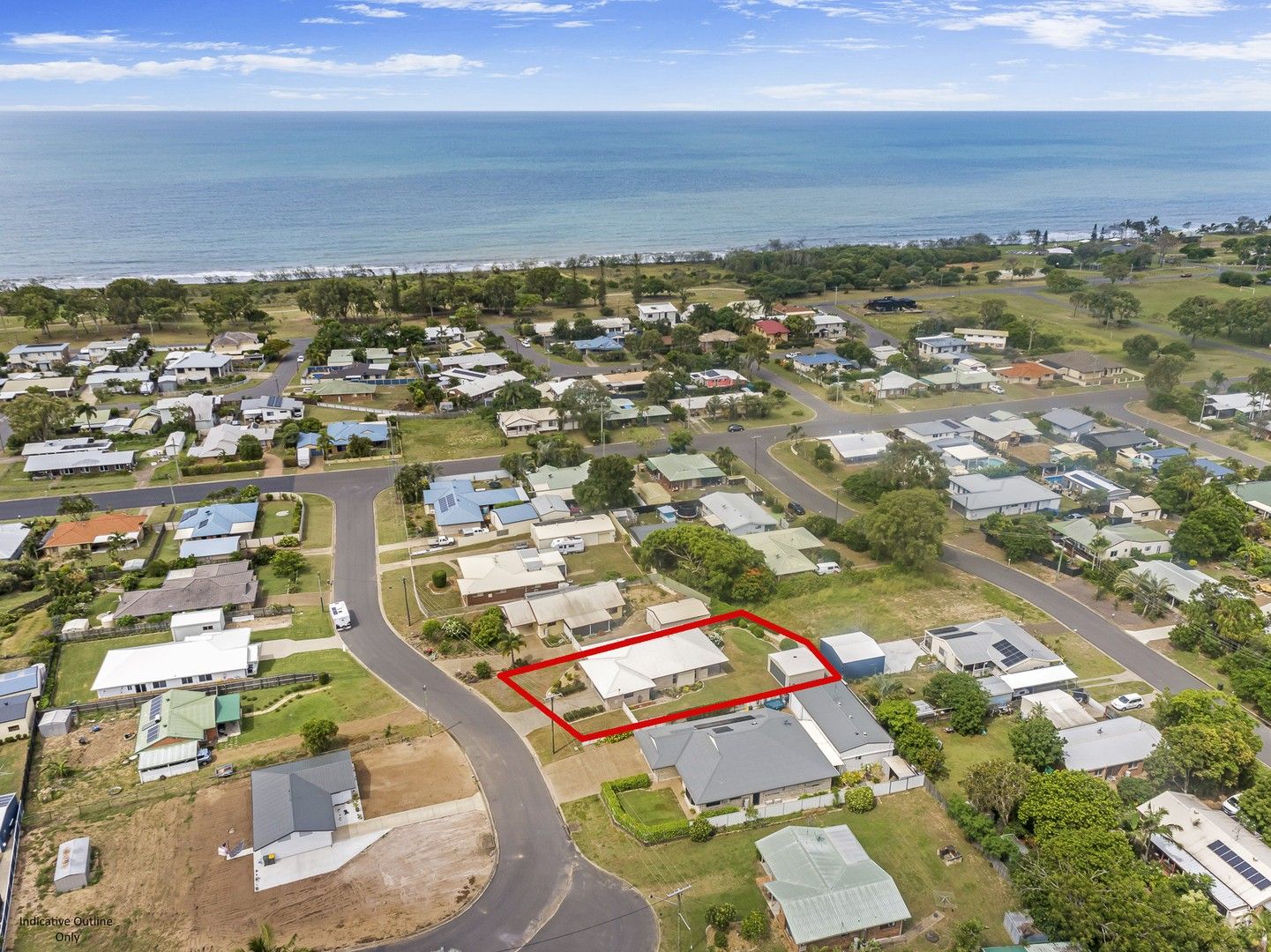 5 Alexander Drive, Moore Park Beach QLD 4670, Image 0