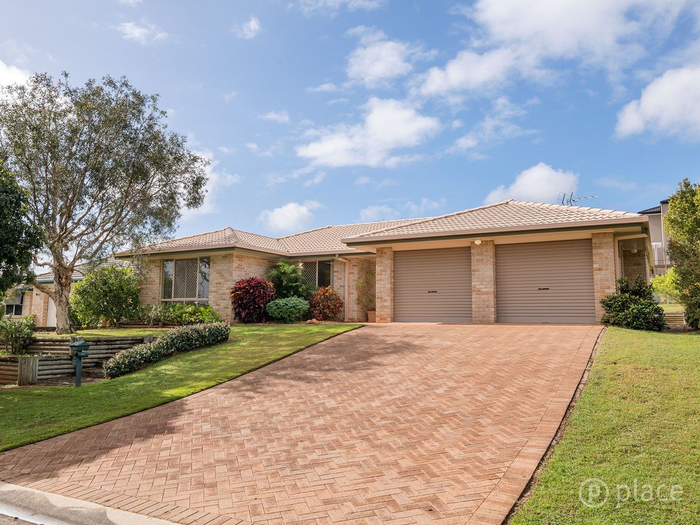 22 Trecarne Street, Bridgeman Downs QLD 4035, Image 0