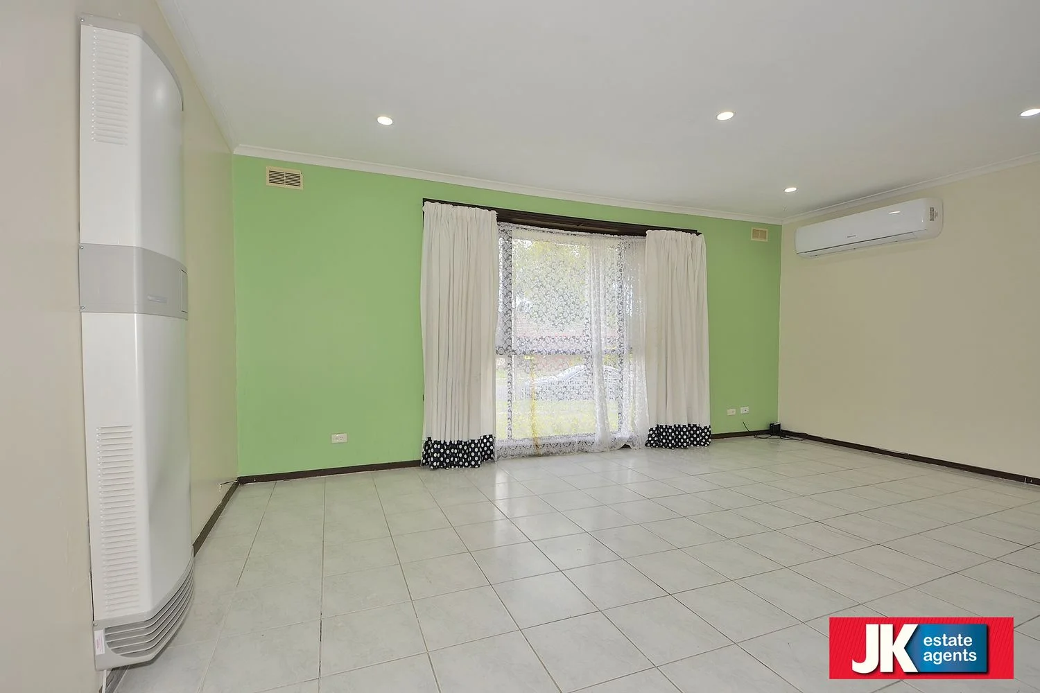 Additional image 2 of 13 Tamarind Crescent, Werribee VIC 3030