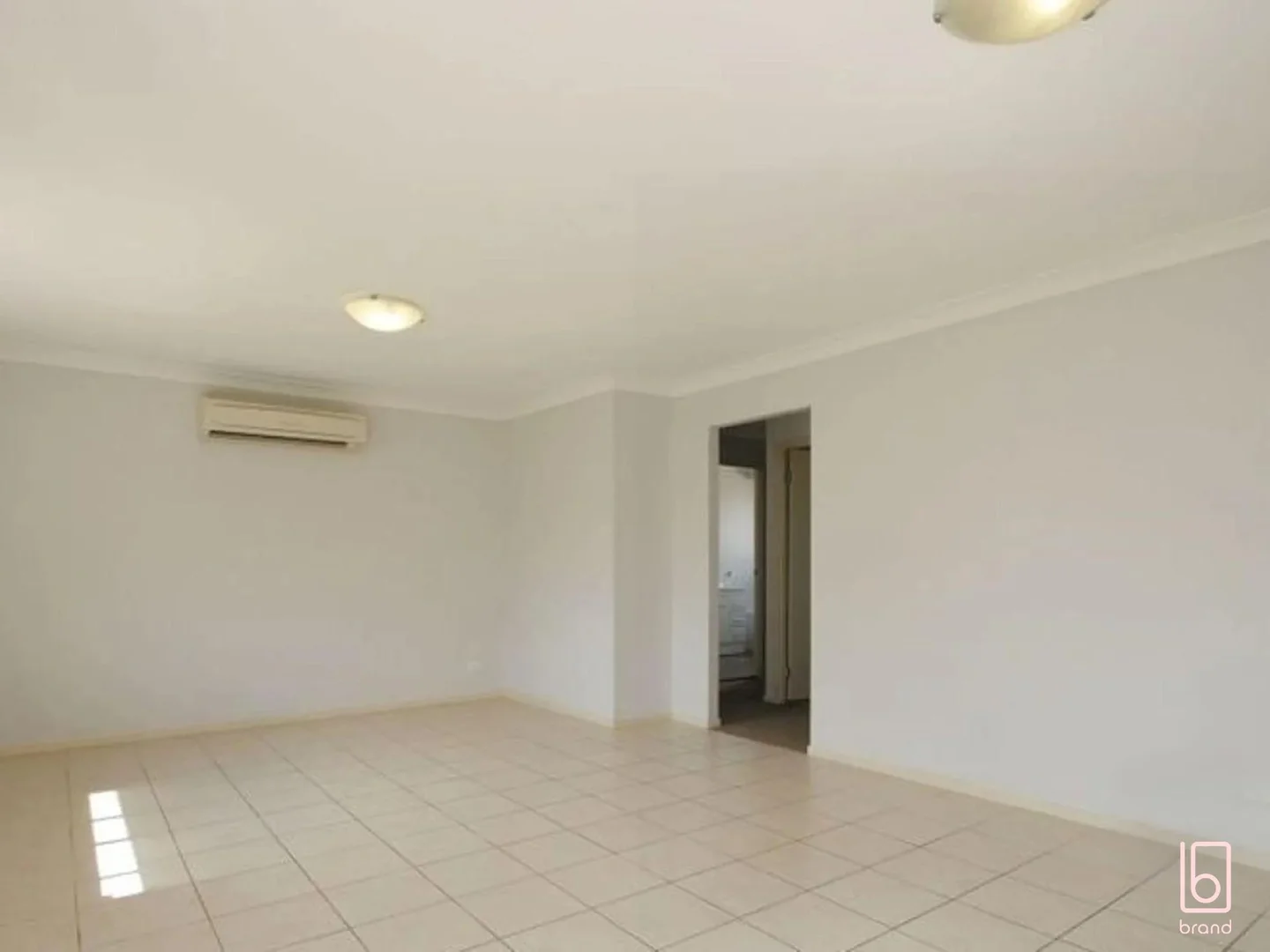 Additional image 3 of 5 Iris Close, Woongarrah NSW 2259