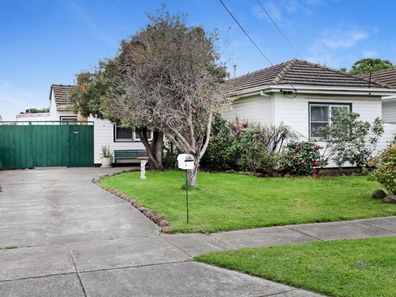 6 Ruth Street, Sunshine North Property History & Address Research