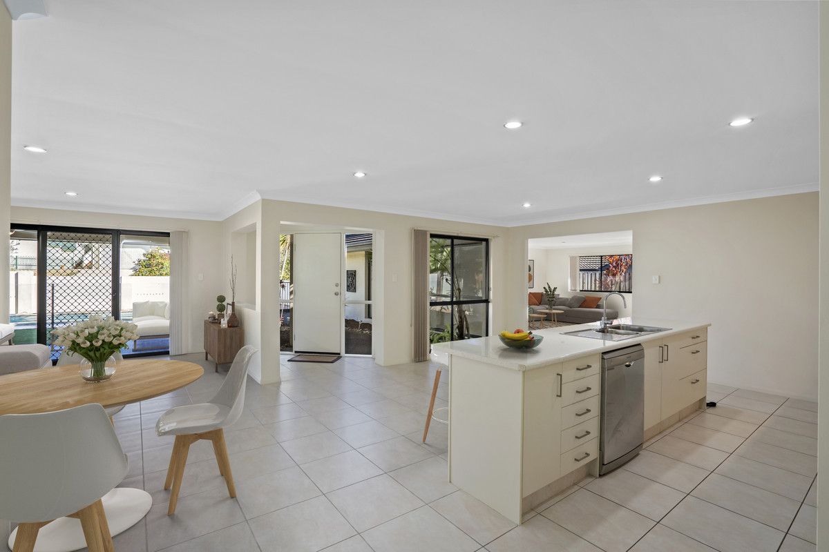 64 Silvereye Circuit, Gilston QLD 4211, Image 2