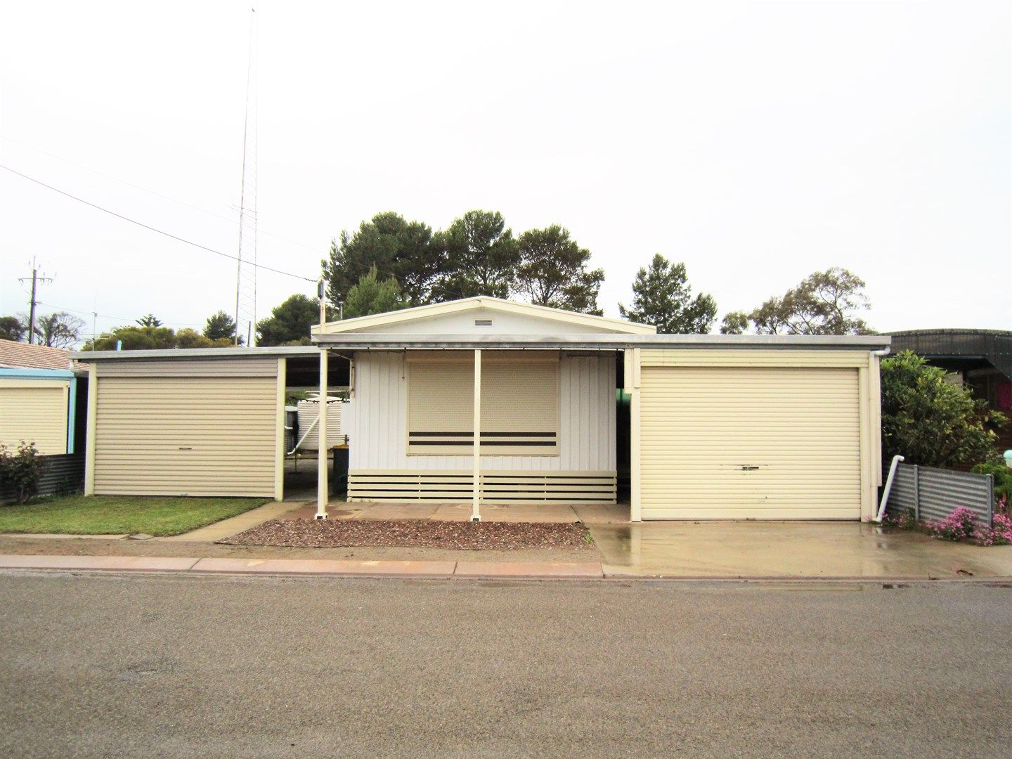 30 Kerley Street, Port Broughton SA 5522