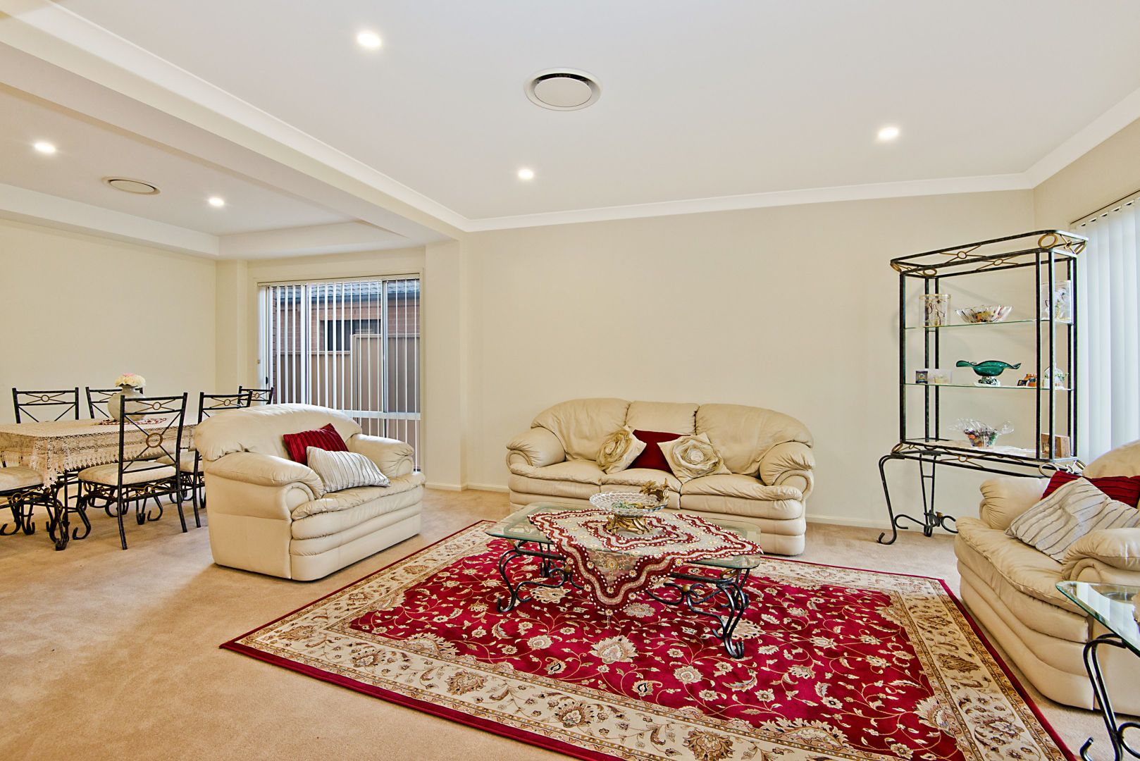 31 Damien Drive, Parklea NSW 2768, Image 1