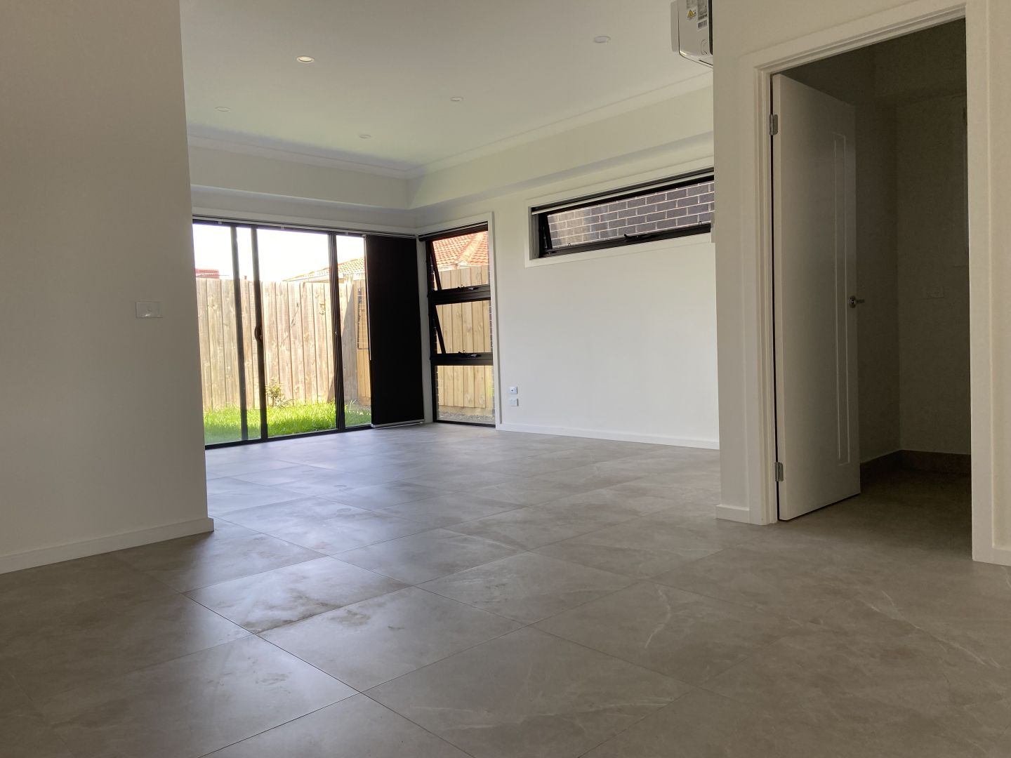 26C Cootamundra Street, Doveton VIC 3177 Townhouse For Rent 645